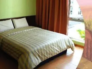 Live Com Hotel Johor Bahru