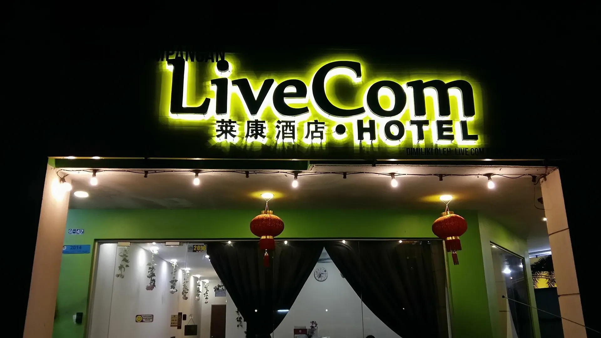 Live Com Hotel Johor Bahru 3*,